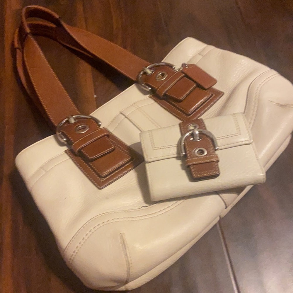 Coach cream & brown purse wallet set - Picture 14 of 16